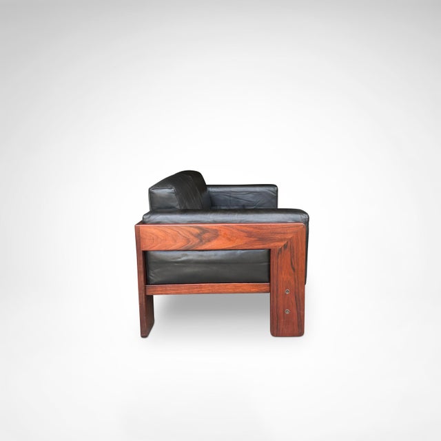 Black Bastiano Two-Seater Wood and Leather Sofa by Afra & Tobia Scarpa for Knoll International 1980s For Sale - Image 8 of 11