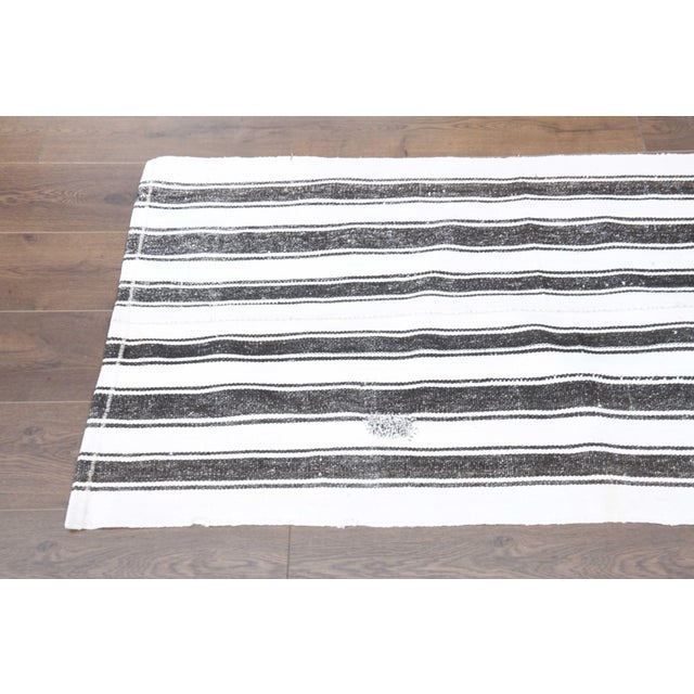 1970s Vintage Handmade Wool Cotton Turkish White Runner Rug For Sale - Image 4 of 11