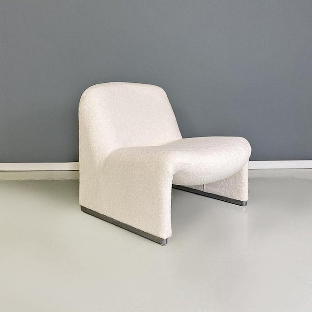 Castelli Italian Modern Teddy Fabric Alky Armchairs attributed to G. Piretti, Anonima Castelli, 1970s, Set of 2 For Sale - Image 4 of 14