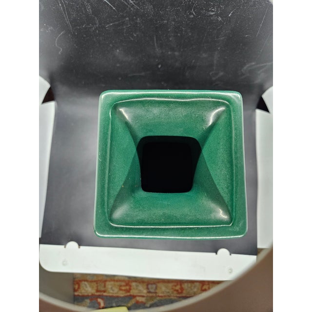 American Vintage Haeger Pottery Floral Hunter Green Ceramic Square Vase 12 Inch For Sale - Image 3 of 5