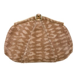 Example of Shoulder Bags