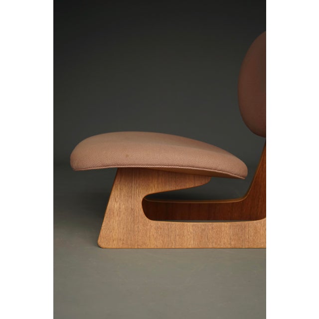 Model 5016 Low Chair by Junzo Sakakura and Daisaku Cho, 1970s For Sale - Image 16 of 18