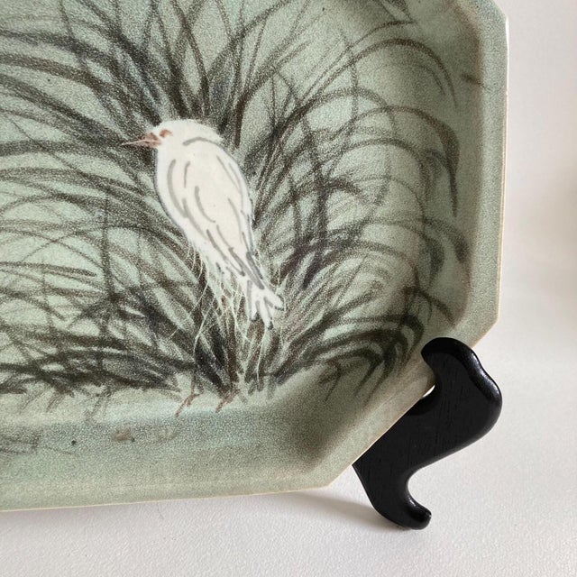 Early 21st Century Artist Made Studio Pottery Octagonal Platter - Hand Painted Heron Marsh Scene - Artist Signed For Sale - Image 5 of 10
