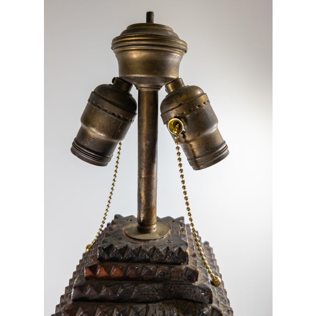 Early 20th Century American Folk Art Tramp Art Polychrome Table Lamp For Sale - Image 12 of 13