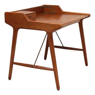 Small Teak Desk by Svend Age Madsen for Knudsen & Son, 1950s For Sale
