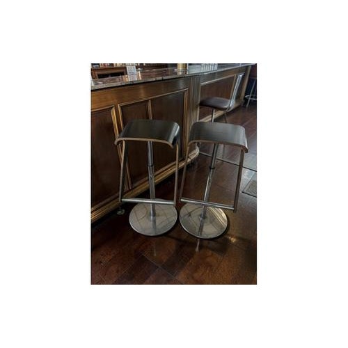 Adjustable Stools in Curved Wood and Chromed Steel from Pedrali, Set of 4, in Good conditions. Designed 1990 to 1999