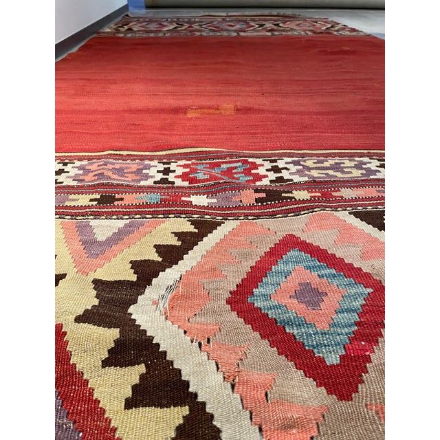 1940s Antique Handwoven Wool Kilim Rug, Anatolia, Türkiye, 1940s For Sale - Image 5 of 8