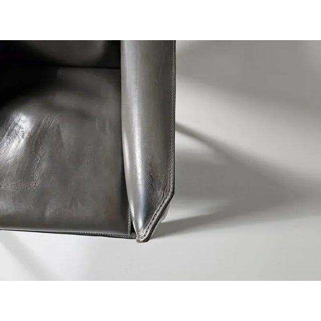Cab-414 Armchairs in Grey Leather by Mario Bellini for Cassina, 1980s, Set of 2 For Sale - Image 9 of 11