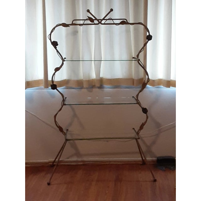 Fabulous Mid Century decorative shelving with 3 removable thick glass shelves (possibly original) (one with underside...