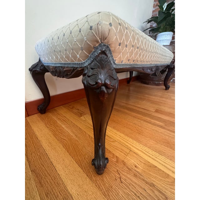 Queen Anne Late 20th Century Queen Anne Walnut Bench / Ottoman in Brunschwig & Fils Upholstery – Carved Cabriole Legs For Sale - Image 3 of 8