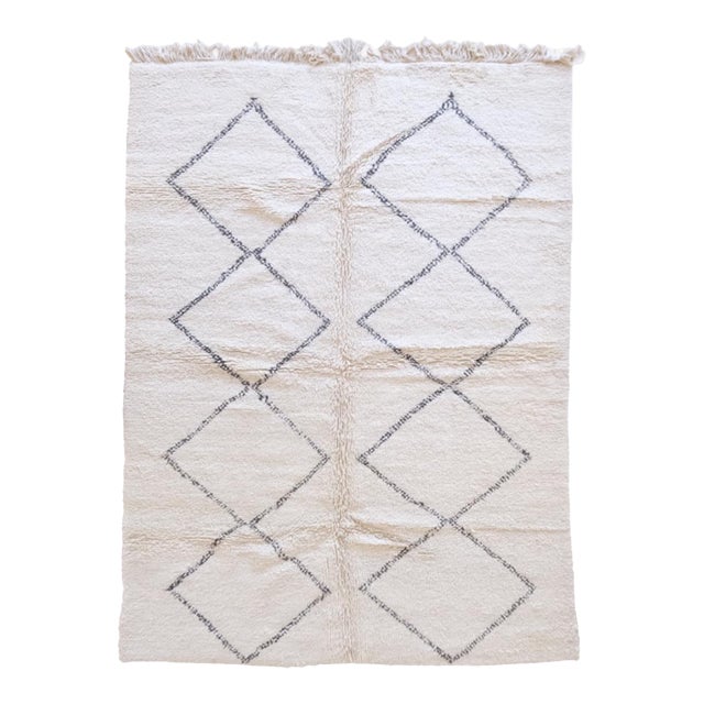 Moroccan Beni Ourain Wool Rug - 9.3 X 6.7 Ft For Sale