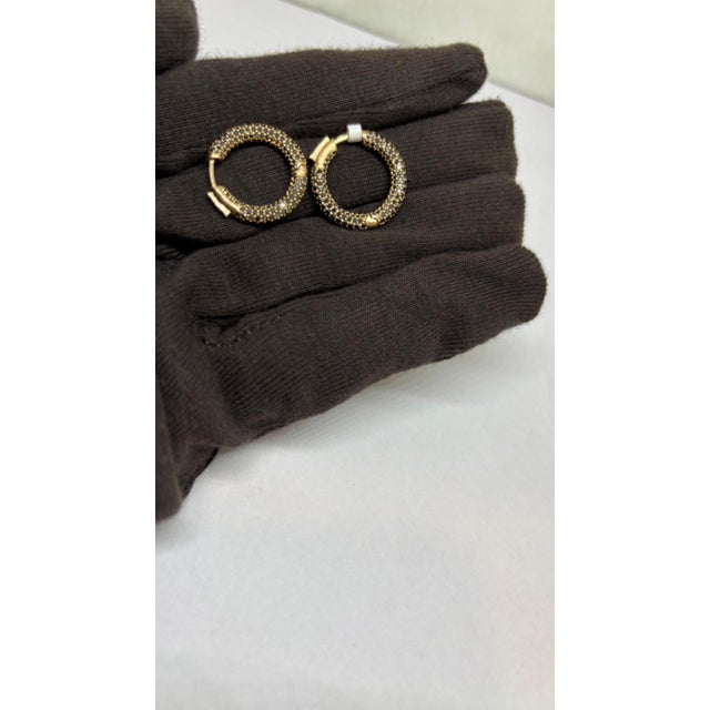 GEMSTONE DETAILS DIAMOND WEIGHT: 3.70 CTS 18K GOLD NET WEIGHT: 7.94 GRAMS GROSS WEIGHT: 8.68 GRAMS CODE: BH FOLLOW...