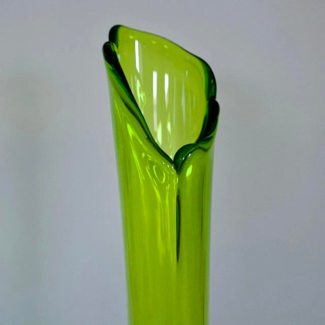 Traditional 26” Kanawha Dark Uranium Glass Swung Vase – Uv Reactive Vintage Art Glass Sculpture For Sale - Image 3 of 4