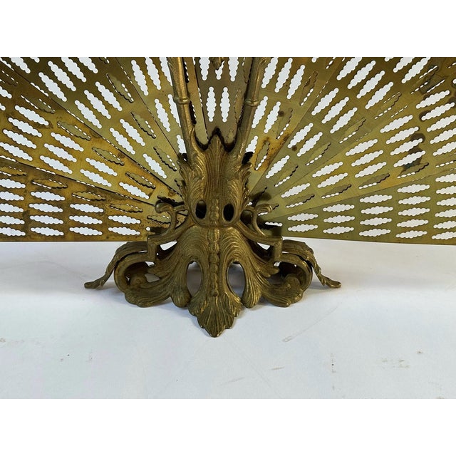 Vintage French Brass Fire Screen with Peacock Motif, 1960s For Sale - Image 11 of 12