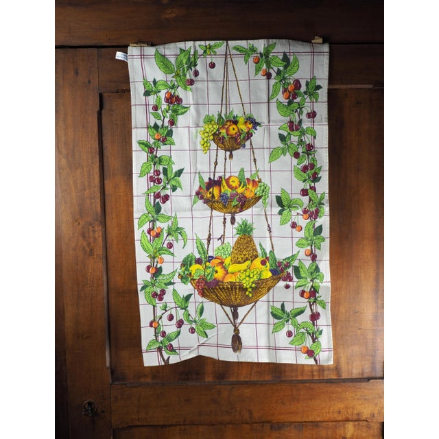 1960s kitchen linen called "métis" with triple fruit basket decoration and cherry border. This linen in the "cottagecore"...