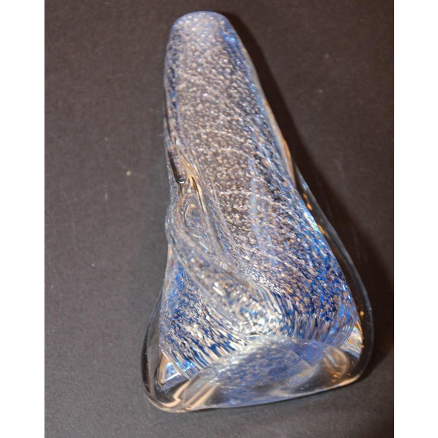 Mid 20th Century Vintage Murano Twisted Spiral Sky Blue and Clear Art Glass With Silver Murine 1960's For Sale - Image 5 of 13