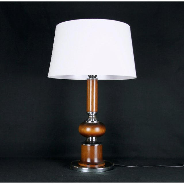 1970s Walnut and Chrome Table Lamp With White Lampshade, France 1970's For Sale - Image 5 of 5