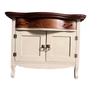 Early 1900’s Antique Dry Sink. A Wonderful Conversation Piece. Completely Refinished in a Cream Paint and Walnut Stain Combination. For Sale