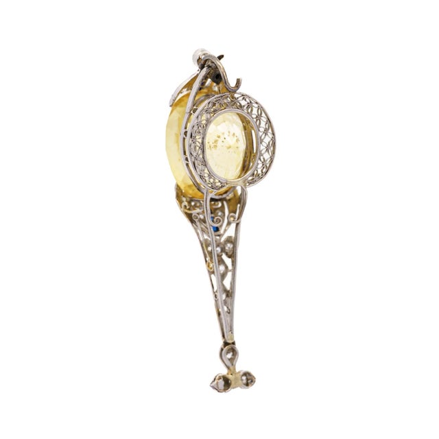 1930s Antique Agl Certified 20 Carat No Heat Ceylon Yellow Sapphire Filigree Pendant For Sale - Image 5 of 11