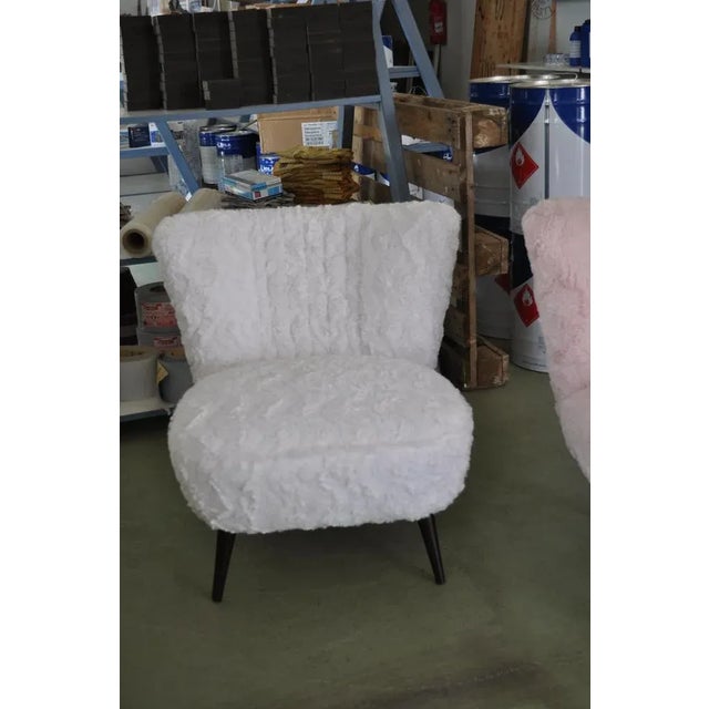 Vintage Pink Faux Fur Cocktail Chair, 1950s For Sale - Image 6 of 6