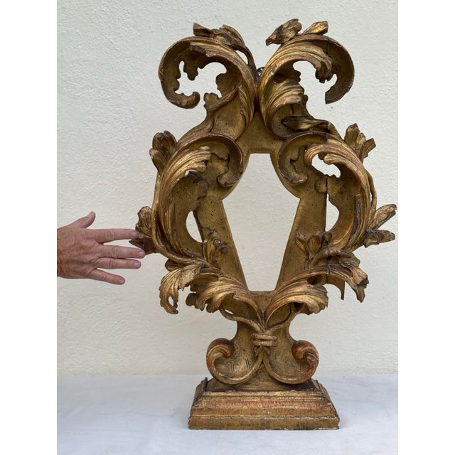 Italian Exuberant Antique Italian Carved Giltwood Reliquary -17th Century (Could Be Used as a Tabletop Mirror ) For Sale - Image 3 of 12