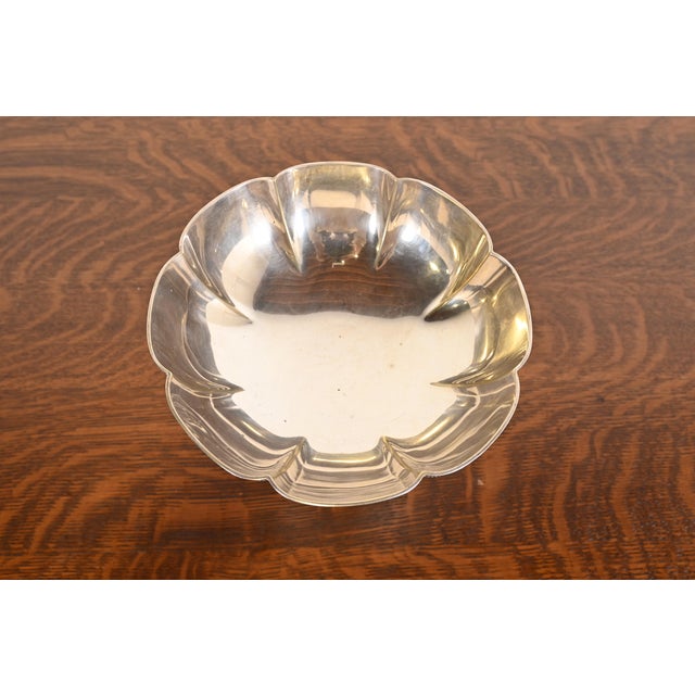 Art Deco Tiffany & Co. Antique Silver Pedestal Fruit Bowl or Center Bowl For Sale - Image 3 of 8