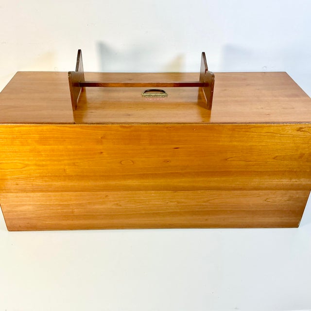 1950s Vintage Nautical Coastal Arts & Crafts Hand Made Boat Model With Case, Propeller Powered For Sale - Image 17 of 18