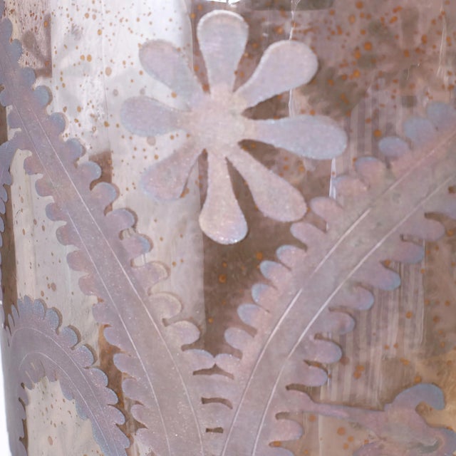 Silver Pair of British Colonial Style Etched Mercury Glass Lanterns or Light Fixtures For Sale - Image 8 of 10