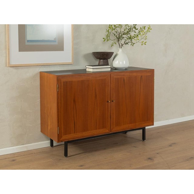 Mid-Century Modern Chest of Drawers by Poul Hundevad for Hundevad & Co., 1960s For Sale - Image 3 of 8