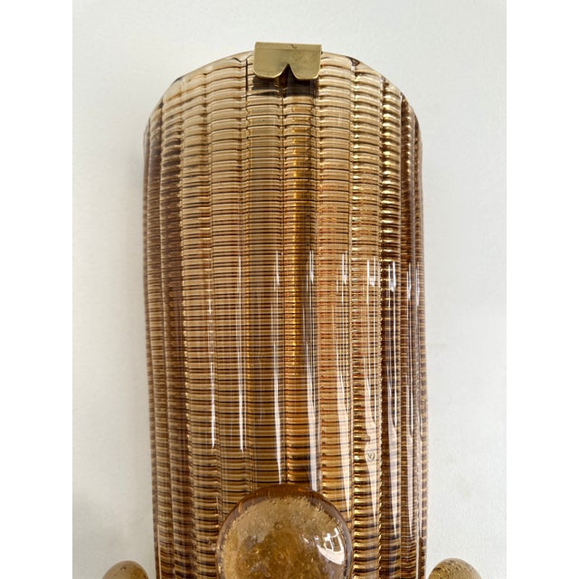 Contemporary Pair of Brass and Murano Glass Macaroons Sconces, Italy For Sale - Image 10 of 12