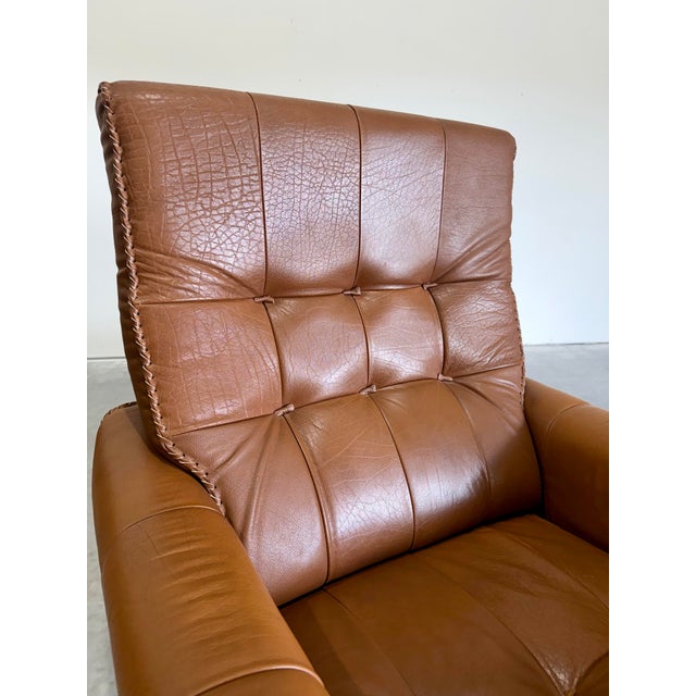 Mid Century Caramel Leather and Beech Swivel Chairs, Baseball Glove Stitching, 2 Pieces For Sale - Image 9 of 10