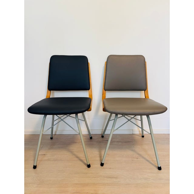 Mid-Century Dining Chair by Miroslav Navrátil for Ton, 1970s For Sale - Image 9 of 10