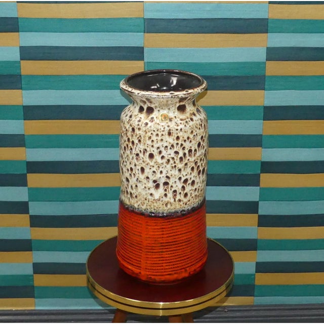 Fantastic decoration! Classic 1970s floor vase by JASBA Especially decorative in shape and color In orange-red/brown/white...