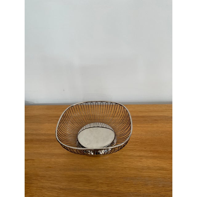 Silver Mid-Century Silver Plated Bread Basket - Attributed to Gorham For Sale - Image 8 of 12