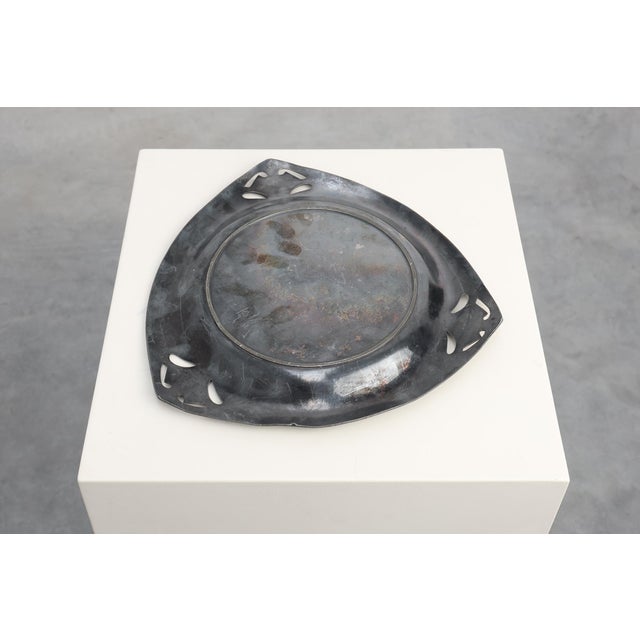 Art Nouveau Triangular Tin Pewter Dish, the Netherlands, 1900 For Sale - Image 9 of 11