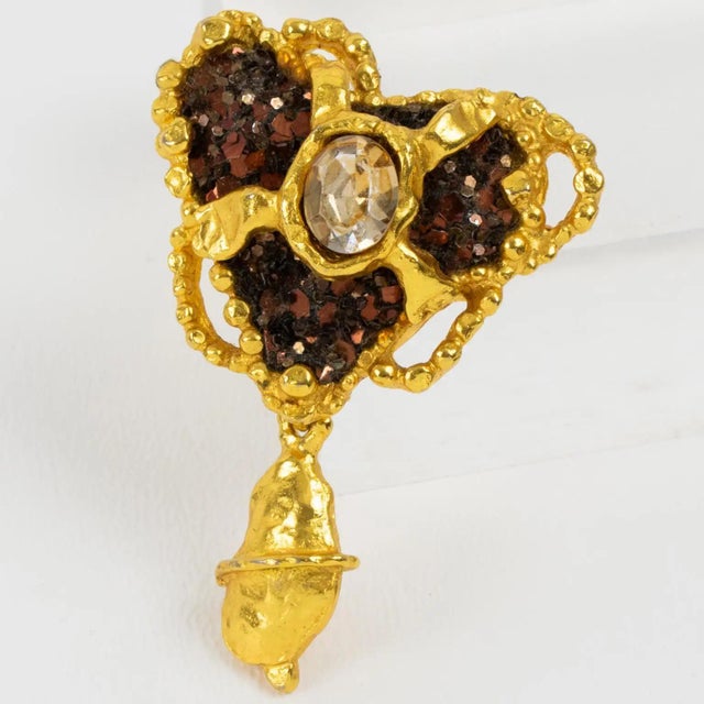 Christian Lacroix Gilded and Jeweled Brutalist Heart Brooch For Sale - Image 10 of 10