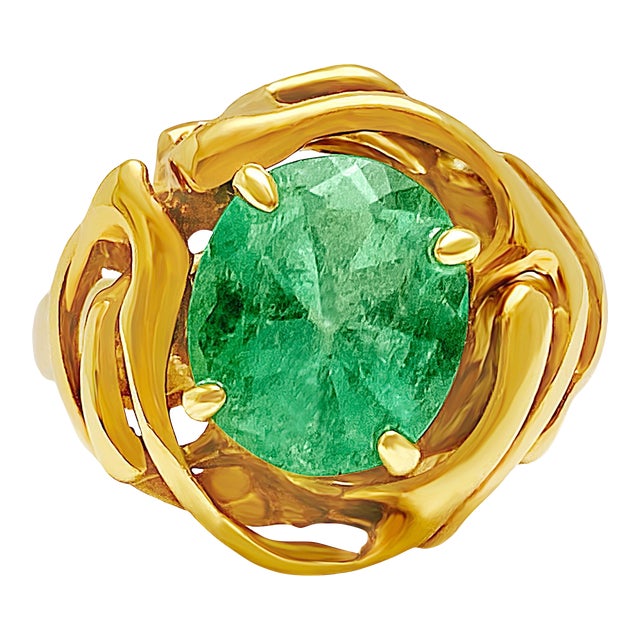 Vintage Colombian Emerald in ring of fire design, Size 7 For Sale