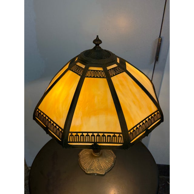 Arrow Lighting Vintage Tiffany-Style Amber Slag Glass Table Lamp, Vintage For Sale In San Francisco - Image 6 of 12