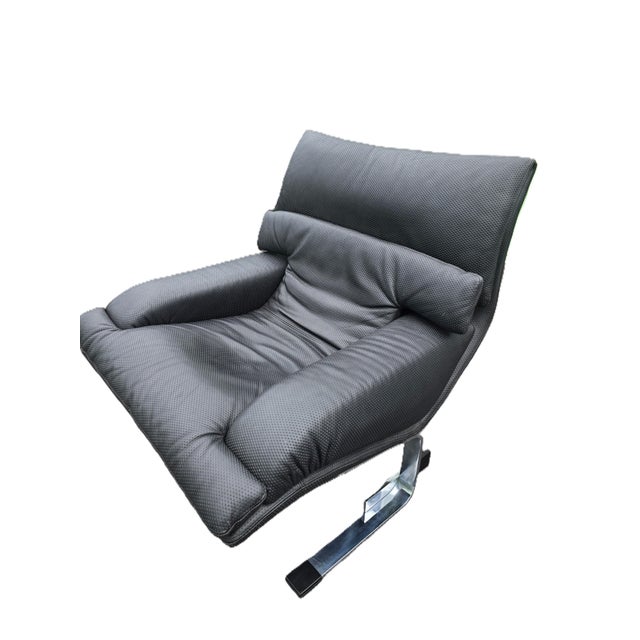 1970s 1970's Postmodern Giovanni Offredi for Saporiti Italia Wave Lounge Chair For Sale - Image 5 of 6