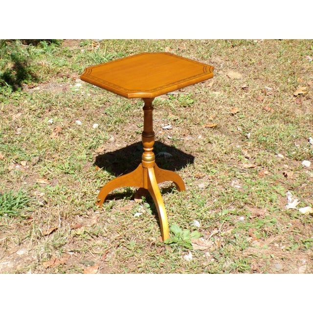 Vintage L. Hitchcock Maple Stenciled Tripod Candle Stand Pedestal Side Table For Sale - Image 14 of 15