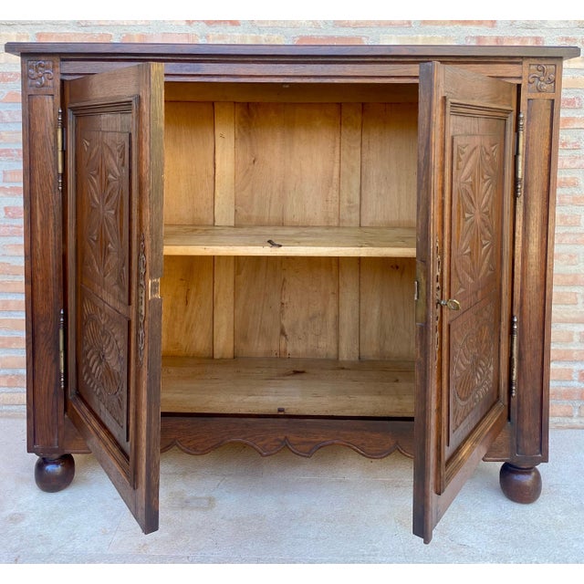 Spanish Carved Oak Cabinet with Geometric Panels, Early 20th Century For Sale - Image 10 of 15