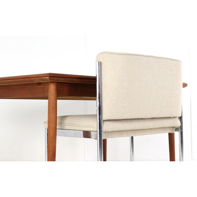 Give your dining area a stylish and inviting look with the dining bench. Thanks to its soft, organic design and...