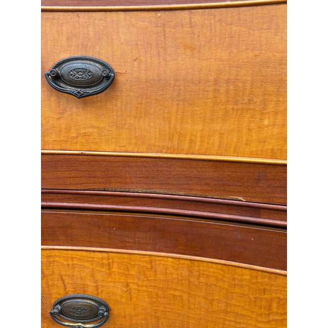 Antique Colonial Revival Serpentine Chest of Drawers, 1920s American Cherry & Maple Dresser, Vintage Curved Front Bedroom Furniture, Wood For Sale - Image 11 of 12