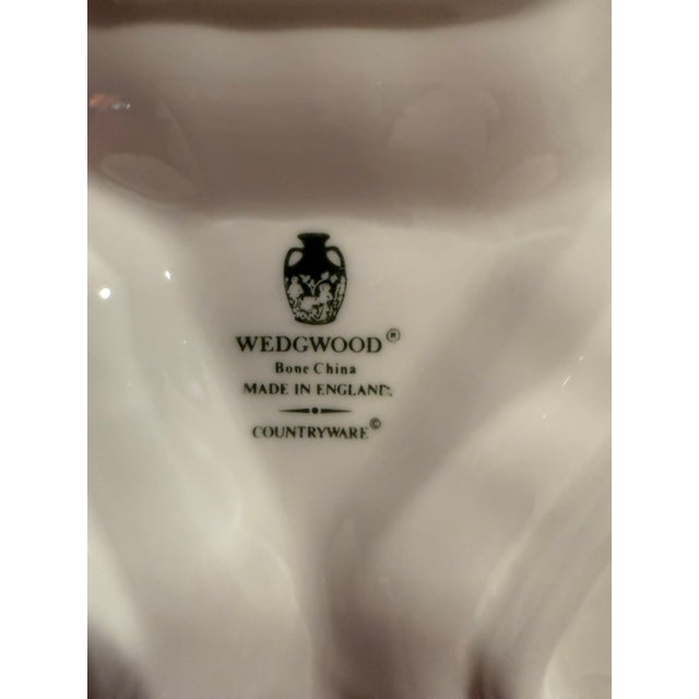 1990s Wedgewood Bone China Countryware 3 Section Hors d'Oeuvre Dish For Sale - Image 5 of 9