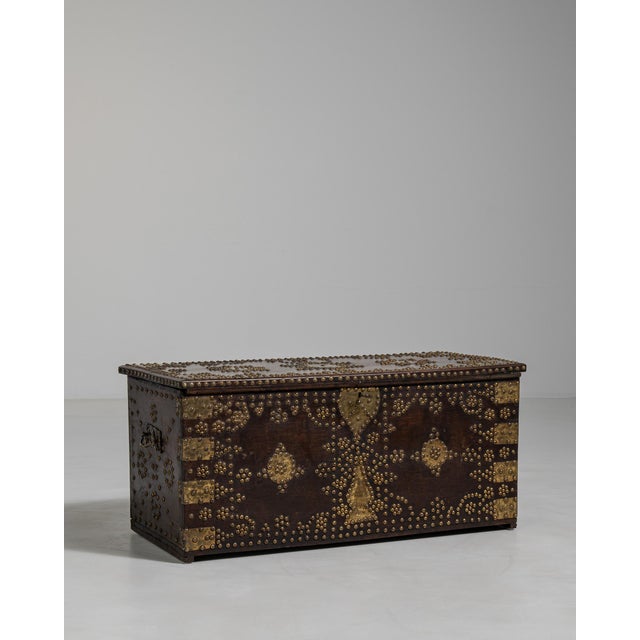 Wood Chest with Brass Accents, Antique, United Kingdom, 19th Century For Sale - Image 9 of 18