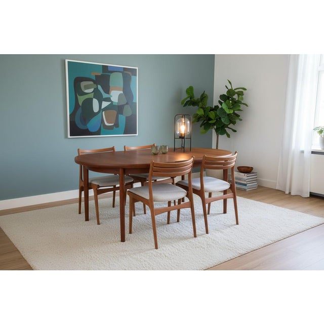 1970s Danish Round Dining Table in Teak with Double Inserts, 1960s For Sale - Image 5 of 18