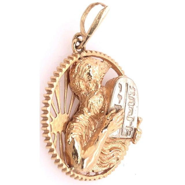 2010s 14 Karat Yellow and White Gold Religious Pendant Charm For Sale - Image 5 of 10