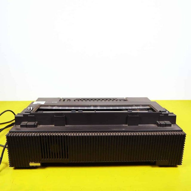 Vintage ETV 240 Typewriter from Olivetti For Sale - Image 12 of 15