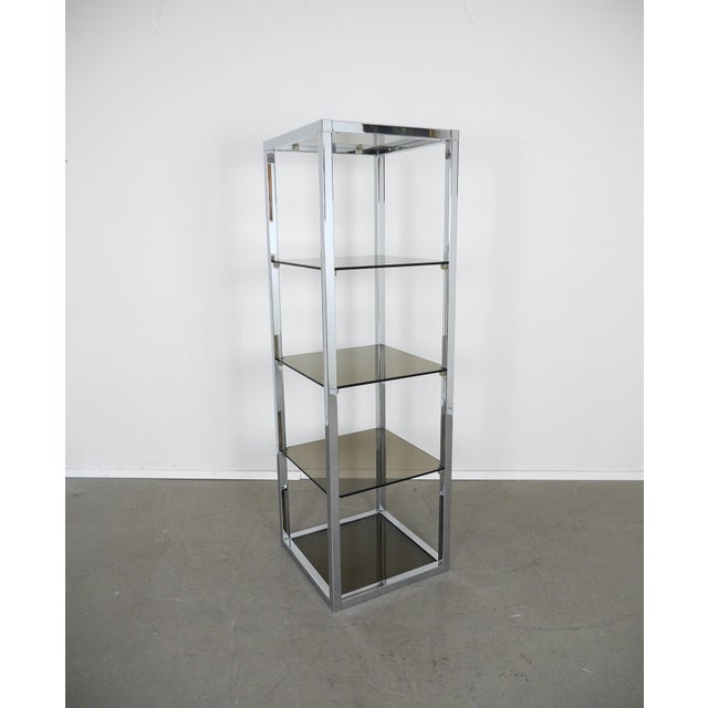 Chrome and Glass Freestanding Shelf in the style of Milo Baughman, Germany, 1970s For Sale - Image 11 of 18