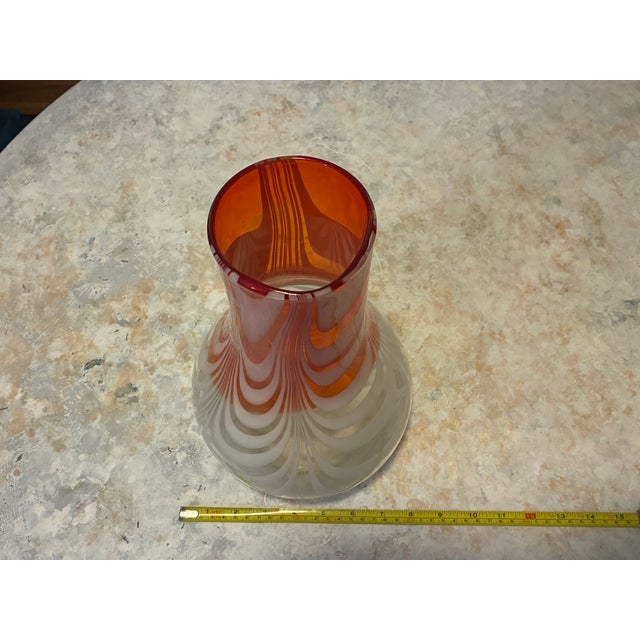 Persimmon Vintage Hand-Blown Pulled-Feather Studio Art Glass Vase (14") For Sale - Image 8 of 8